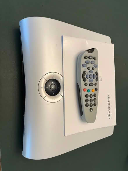 Photo of free Sky box (Maldon CM9) #1