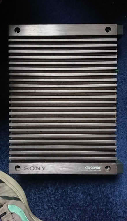 Photo of free Sony car amplifier and mini disc cd changer head unit (Gorgie EH11) #1