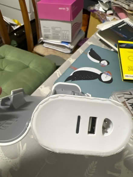 Photo of free Oral b charging case (croydon) #2
