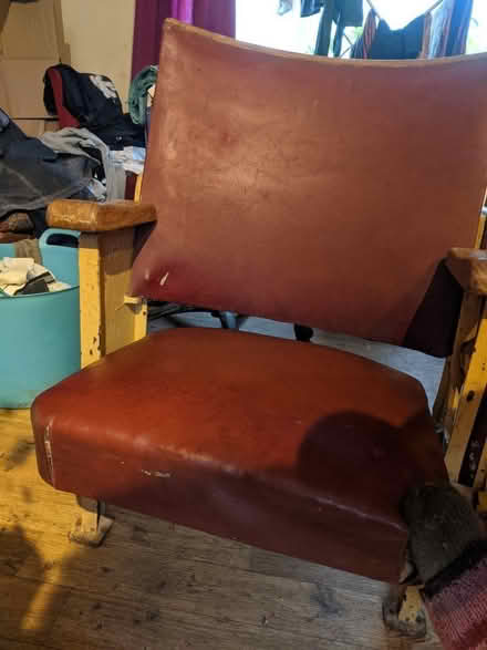 Photo of free Pair of folding cinema/theatre seats (Rowde SN10) #1