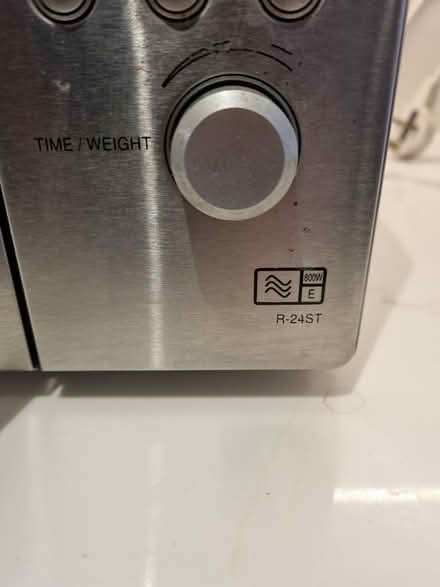 Photo of free Microwave (N1 Islington) #2