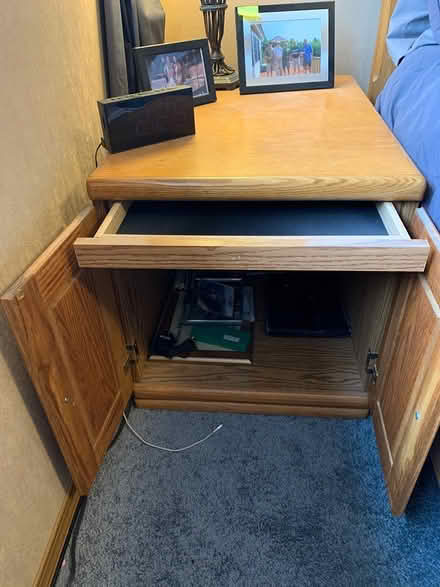 Photo of free 2 end tables (Richmond Ridge Gig Harbor) #2