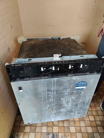 Photo of free Built in Bosch dishwasher (Cowley, OX4) #1