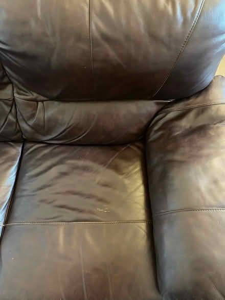 Photo of free 2 Seater Brown Leather Sofa (Woughton on the Green MK6) #3