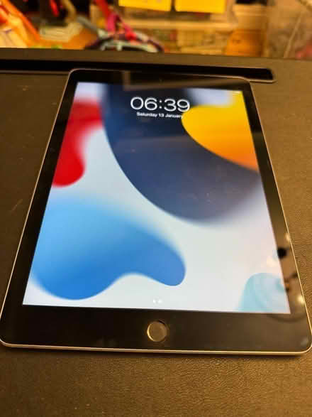 Photo of free IPad Air 2 - Wi-Fi, 128GB (Hillingdon UB10) #3