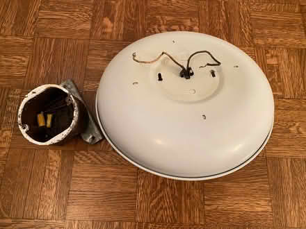 Photo of free Ceiling light circa 1970s (Dunwoody) #4