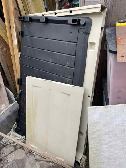 Photo of free Large Garden Storage unit (TN39) #2