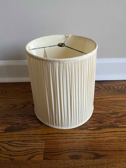 Photo of free Lampshade 4: Medium, Good Condition (Dunwoody) #1