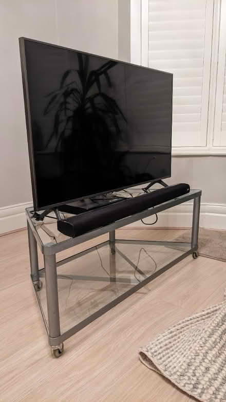 Photo of free TV stand (Low Fell) #1