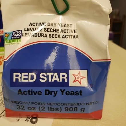 Photo of free ~3/4 lb Red Star yeast (Phinney Ridge) #2
