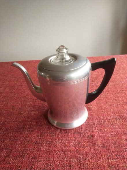 Photo of free Vintage coffee percolator (Fleetville) #1