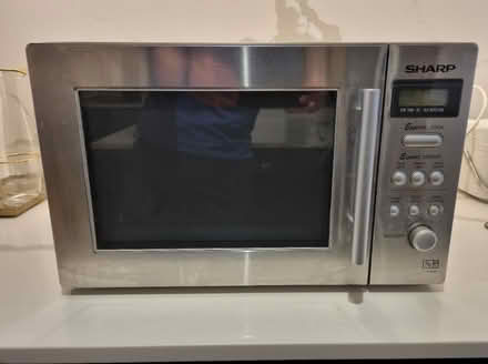 Photo of free Microwave (N1 Islington) #1