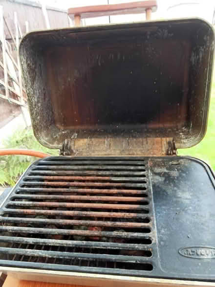 Photo of free Small tabletop bbq (Bengeo SG14) #3