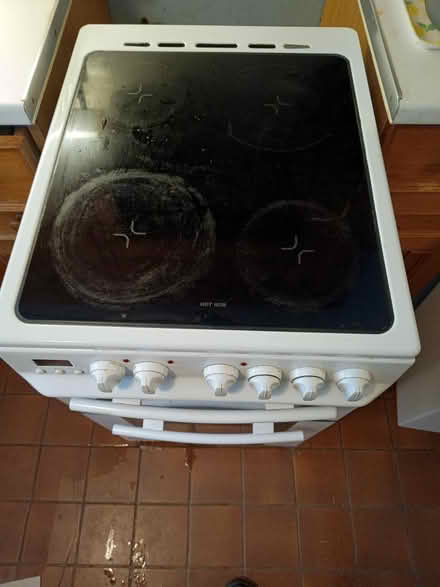 Photo of free Zanussi Electric Cooker (TN27) #3