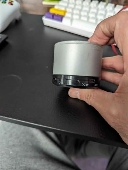 Photo of free Old Bluetooth speaker (Newbury, RG14) #1
