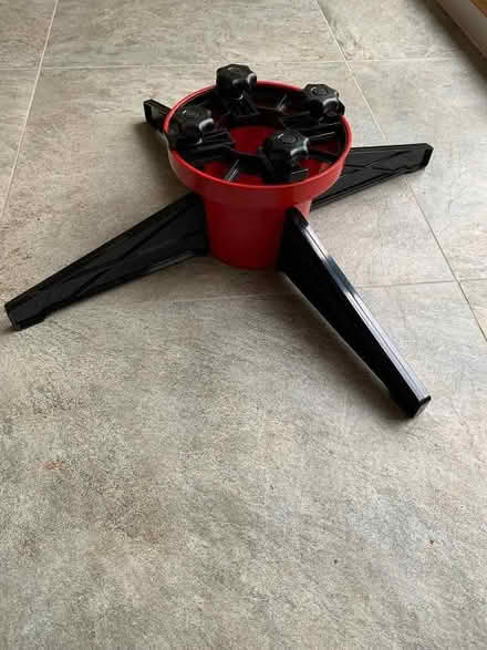 Photo of free Christmas tree stand - medium (Ashtead KT21) #2