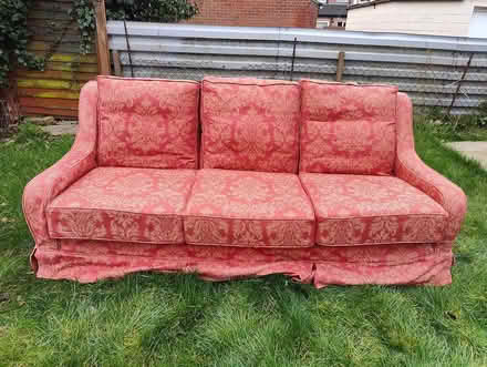 Photo of free Red sofa (Cowley, OX4) #1