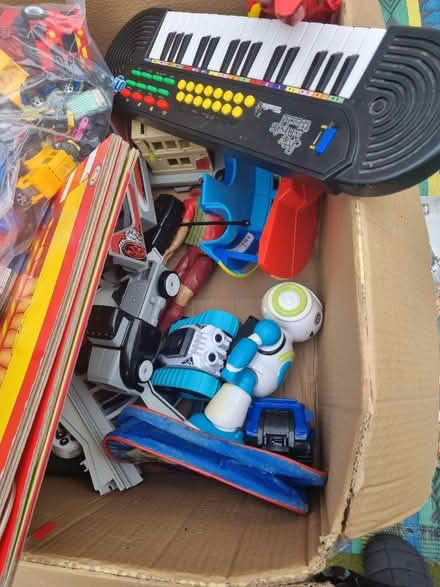 Photo of free toys (TS7) #1