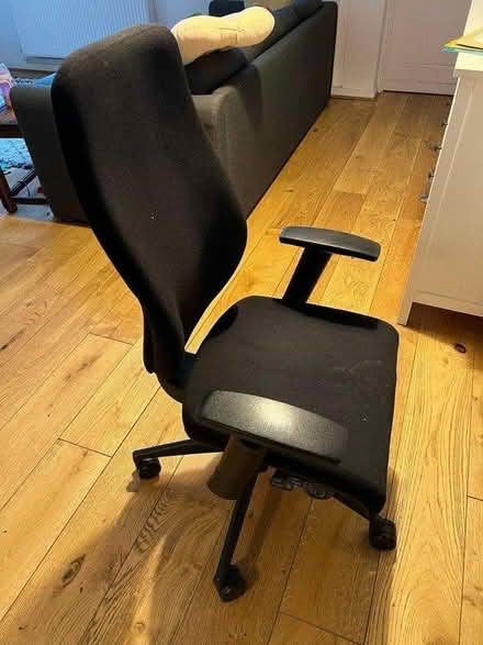 Photo of free Office chair (SE5) #2