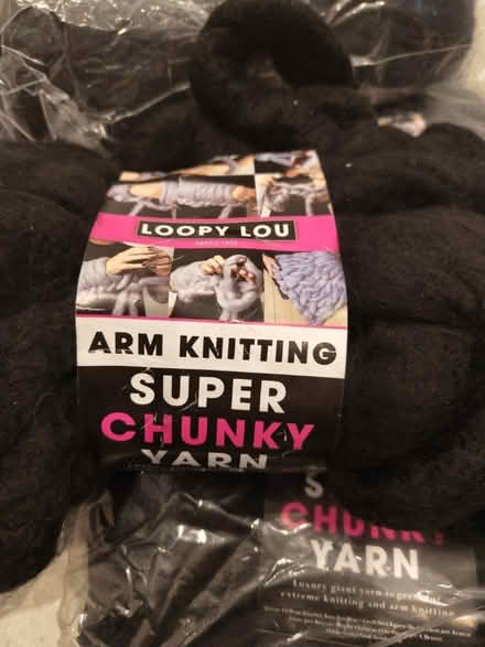 Photo of free Super Chunky Knitting Yarn (Solihull B91) #2