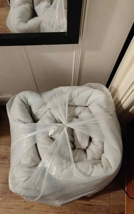 Photo of free Old duvet (Long Eaton NG10) #1