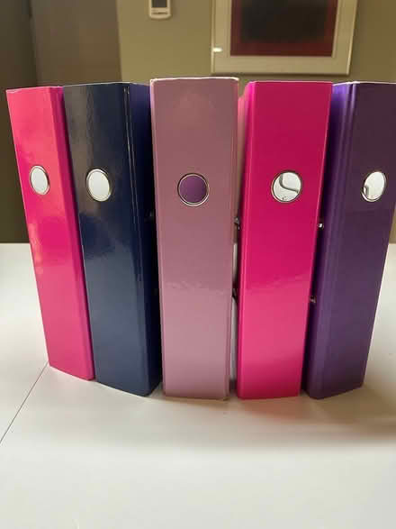 Photo of free Looseleaf folders (Westcliff SS0) #1