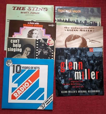 Photo of free Vinyls (Springfield CM2) #1