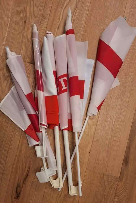 Photo of free England flags (Abingdon-on-Thames OX14) #1