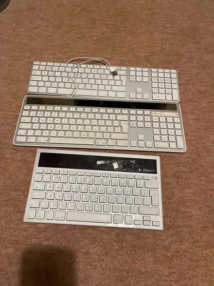Photo of free Old computer keyboards (LE2 Leicester City) #1
