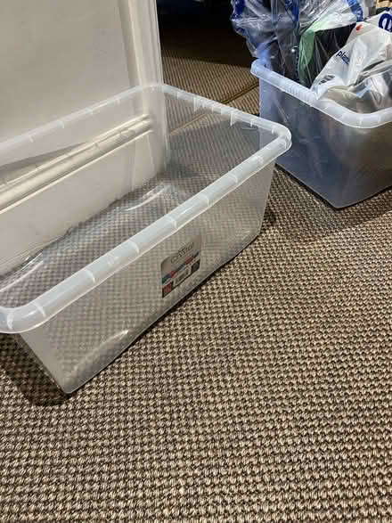 Photo of free 4 plastic boxes not lids (Saint John’s wood NW8) #2