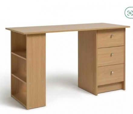 Photo of free Small desk (Gosforth NE3) #1