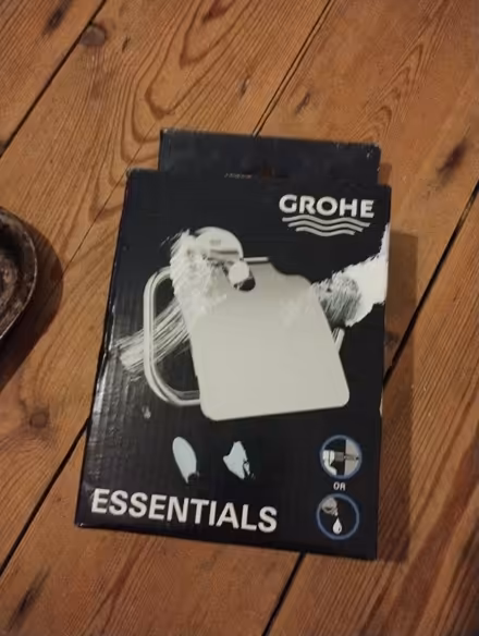 Photo of free Toilet roll holder (Croydon) #1