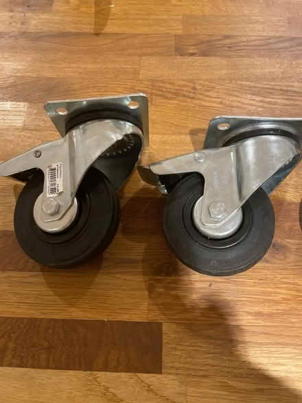 Photo of free 5x wheels/casters (Bognor Regis PO21) #3