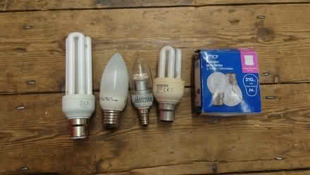 Photo of free lightbulbs (N16) #1