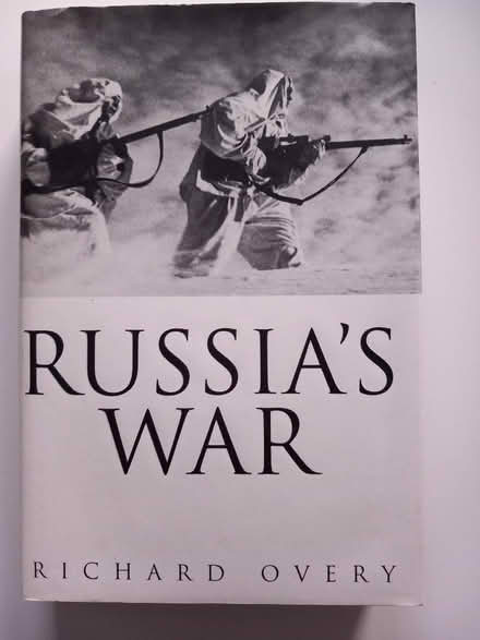 Photo of free Book: Russia's War (Richard Oviry) Non-fiction (Emmbrook RG41) #1