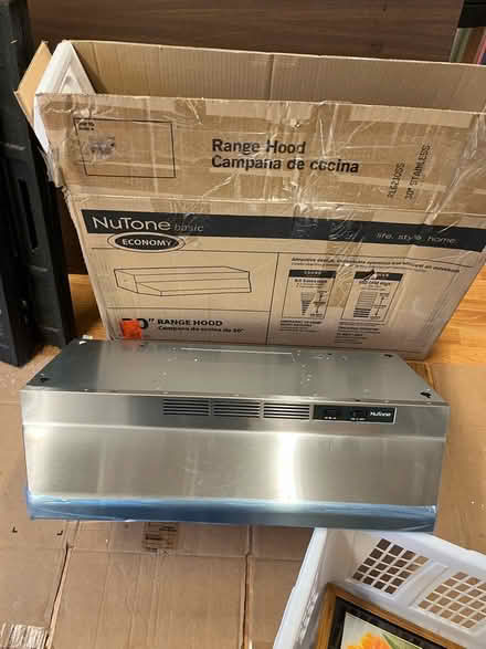 Photo of free Range hood (Seaford, NY) #2