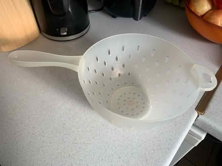 Photo of free Plastic colander (Harrogate) #1