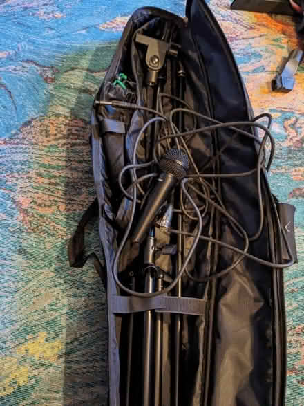 Photo of free Peavey microphone and stand (Harbertonford TQ9) #1