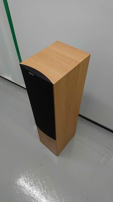 Photo of free Jamo speaker (Isleworth TW7) #2