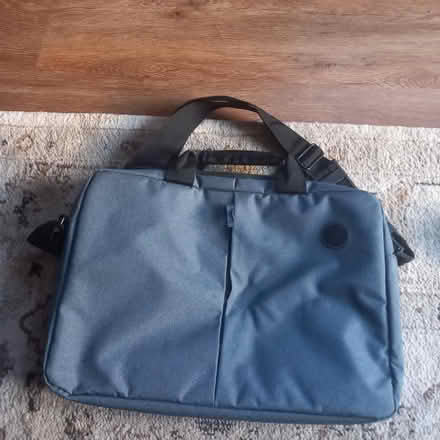 Photo of free HP laptop case carry bag (Wyke, BD12) #1