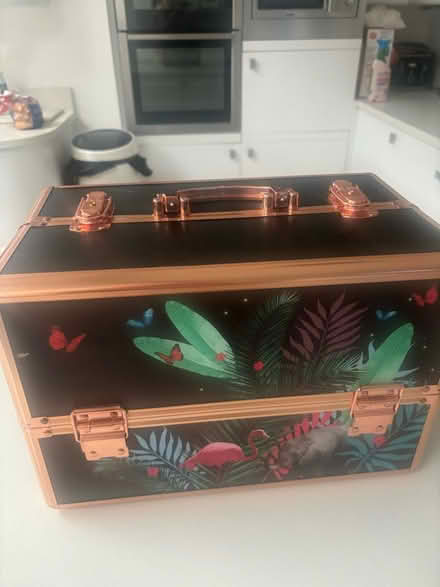 Photo of free Make up organiser (Wallington SM6) #1