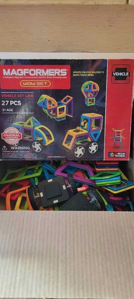 Photo of free Magnetic construction toy (Upper Beaches) #1