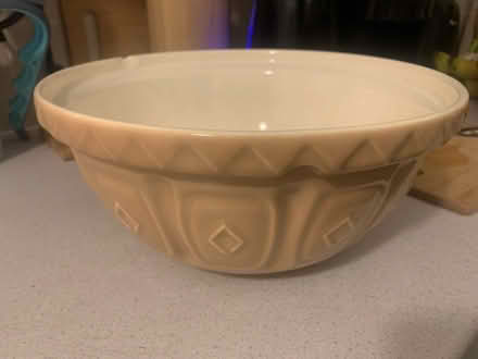 Photo of free Large Mason Cash mixing bowl (Harrogate) #1