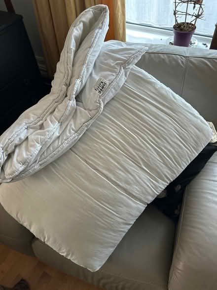 Photo of free 13.5 tog superking size duvet (Hayling Island) #1