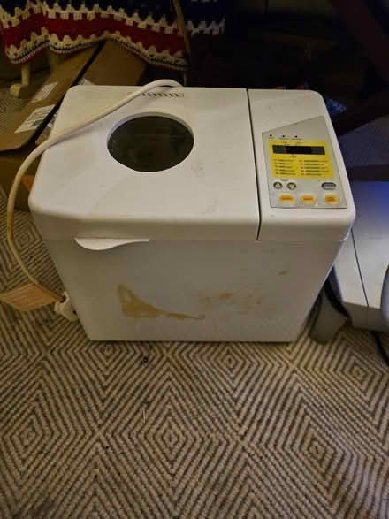 Photo of free George Forman Grilling Machine (Newtown WN5) #3