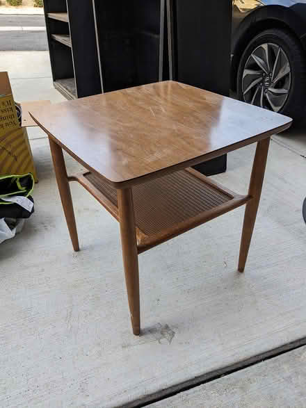 Photo of free end/side table (Terra Vista Way and Pierce Ave) #1