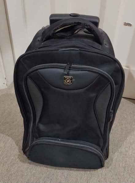 Photo of free Convertible wheelie bag / backpack (Kings Heath B14) #3