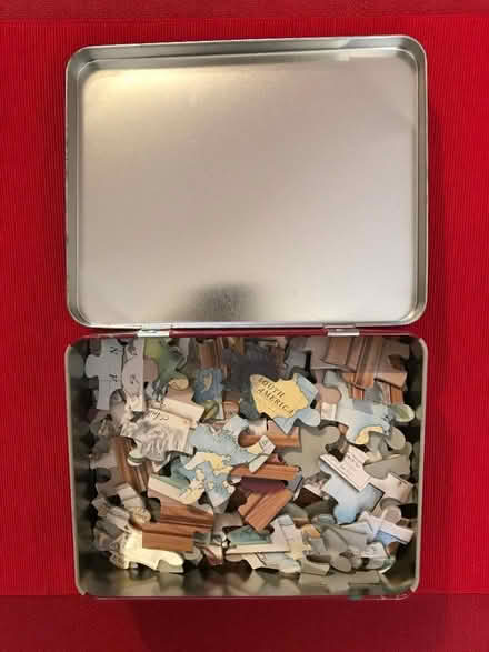 Photo of free Dragonology Jigsaw Puzzle (Harvey Close BS22) #3