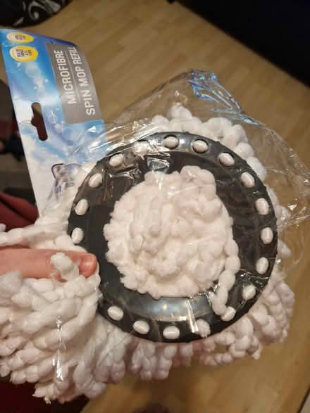Photo of free Round mop head (Leytonstone high rd) #1