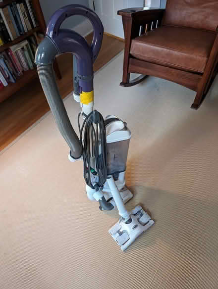 Photo of free Shark vacuum (Phinney Ridge) #1